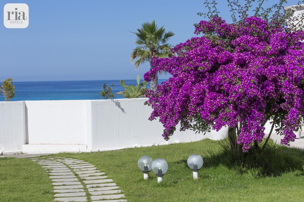 Sud Beach Hotel Fronte Mare By Ria Hotels Marina Di Pulsano Exterior foto
